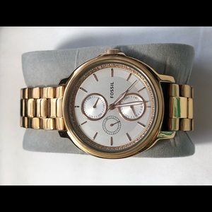 Rose Gold Fossil Womens Watch